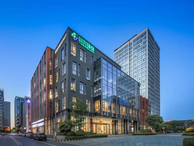 合肥汽车挡风夹胶玻璃